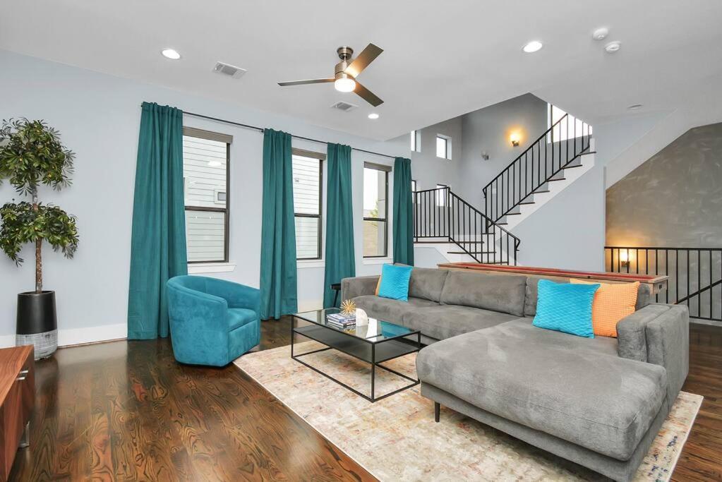 Skyline Views - Sleeps 10 Home Near Downtown Houston Kültér fotó