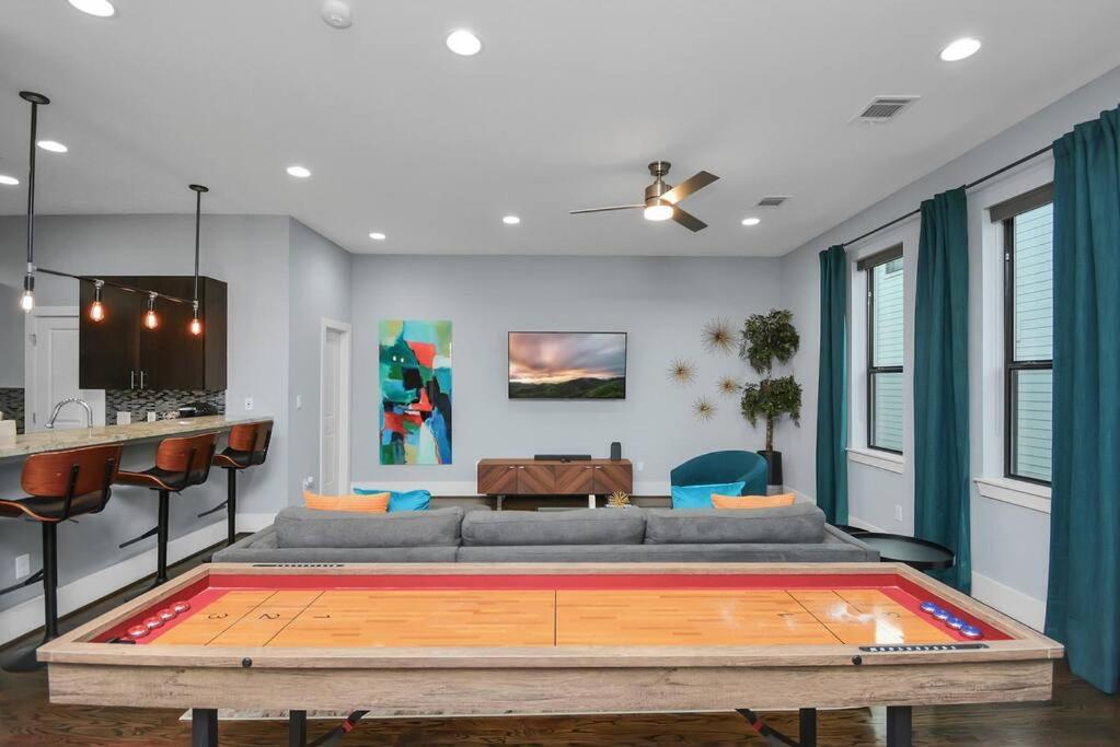 Skyline Views - Sleeps 10 Home Near Downtown Houston Kültér fotó