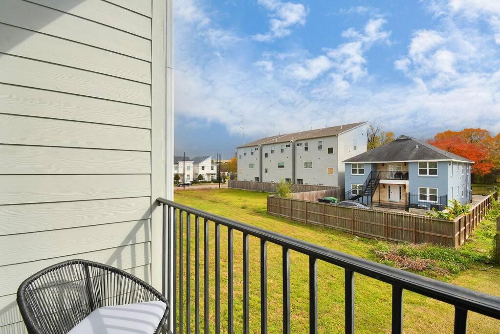 Skyline Views - Sleeps 10 Home Near Downtown Houston Kültér fotó