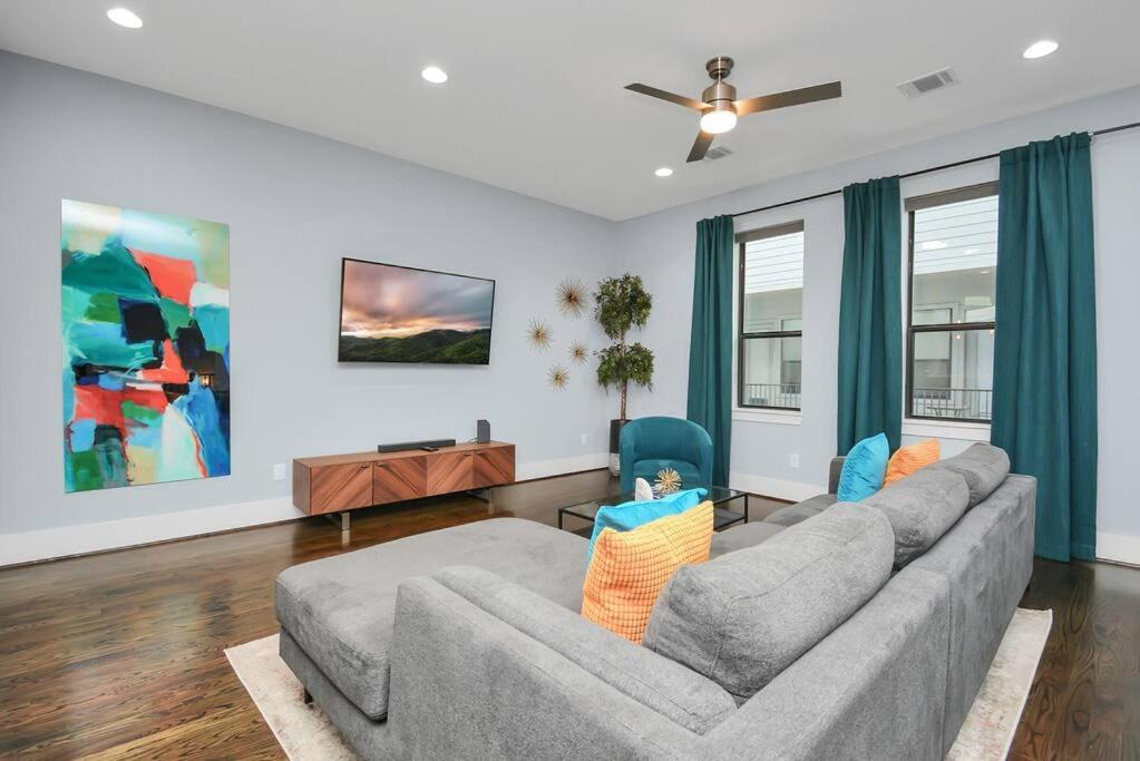 Skyline Views - Sleeps 10 Home Near Downtown Houston Kültér fotó