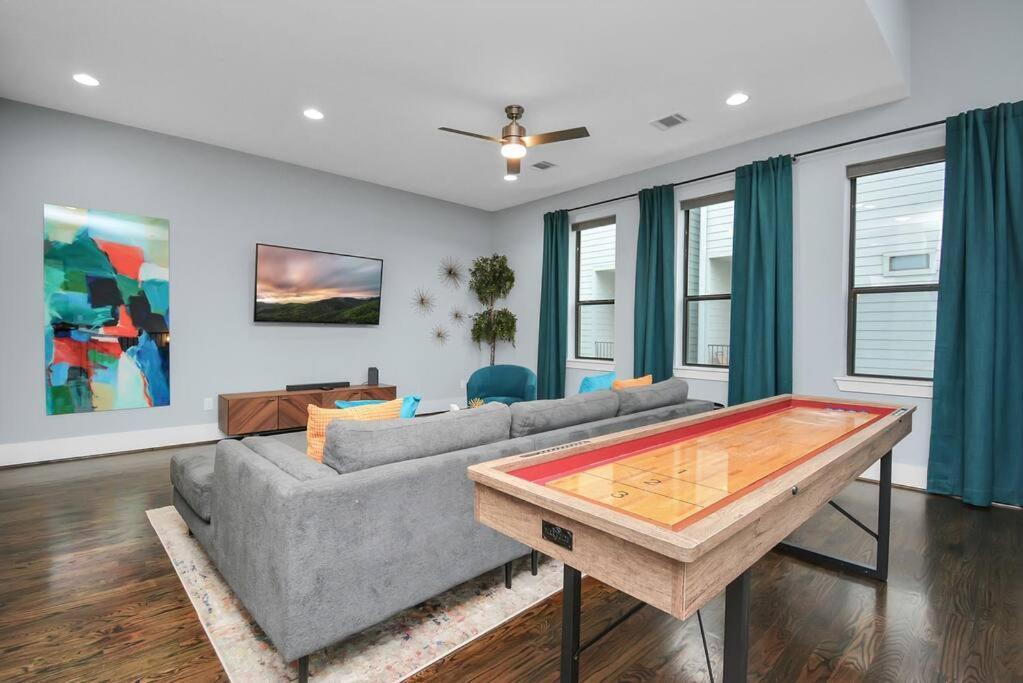 Skyline Views - Sleeps 10 Home Near Downtown Houston Kültér fotó